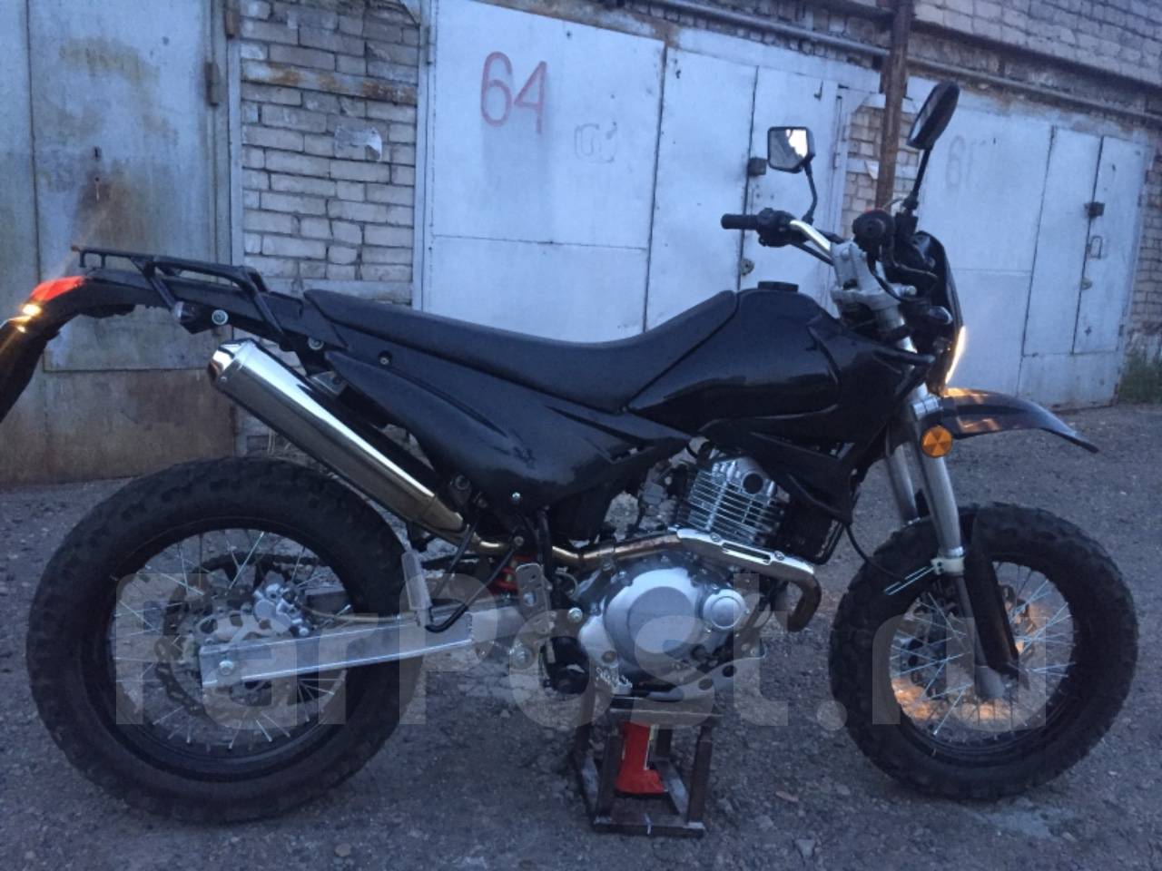 BM motard 250 пластик