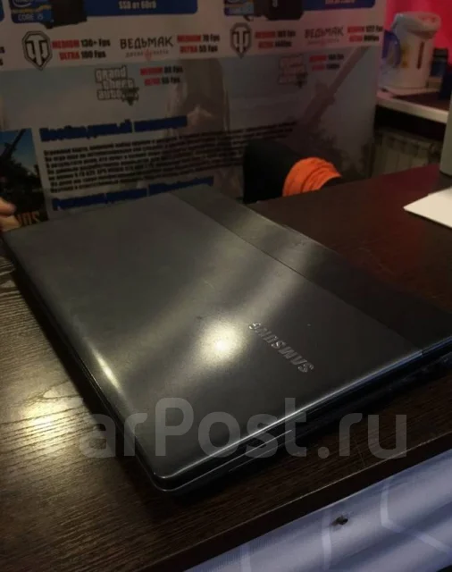 Samsung 300E5A. WiFi: 1, Bluetooth: 1 ����