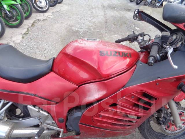 Suzuki RF 125