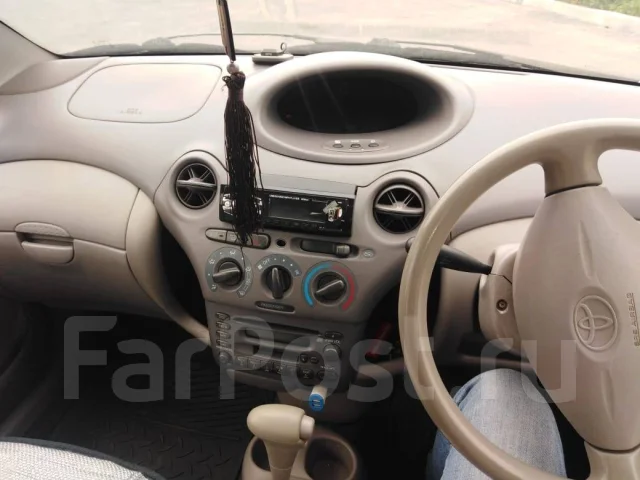 Toyota Platz. �������, ��������, 1.3 (70��.�.), ������, 230 000����. �� ����