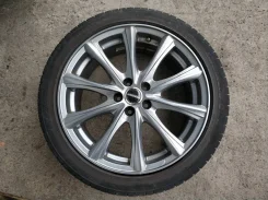 Hot Stuff Waren. 7.0x17", 5x100, ET50 ����