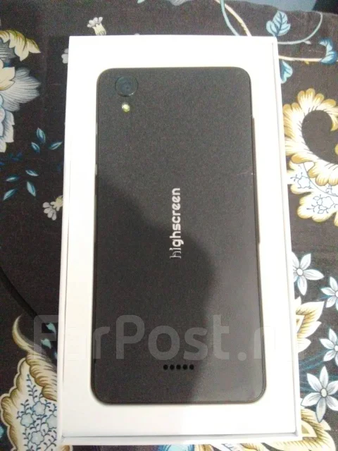 Highscreen Razar Pro. �����, ������, 4G LTE ����