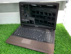 Samsung R540. 15.6", 2����, ��� 4 ��, ���� 320���, WiFi: 1, Bluetooth: 1 ����