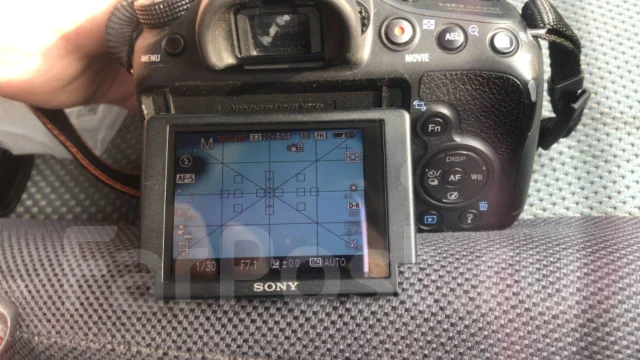 Sony Alpha SLT-A58. 20 � ����� ��, ���: 5� ����
