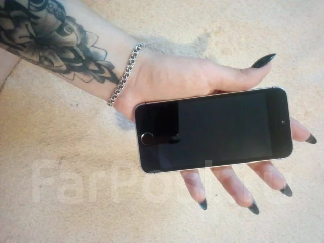 Apple iPhone SE. �/�, �����, 4G LTE ����