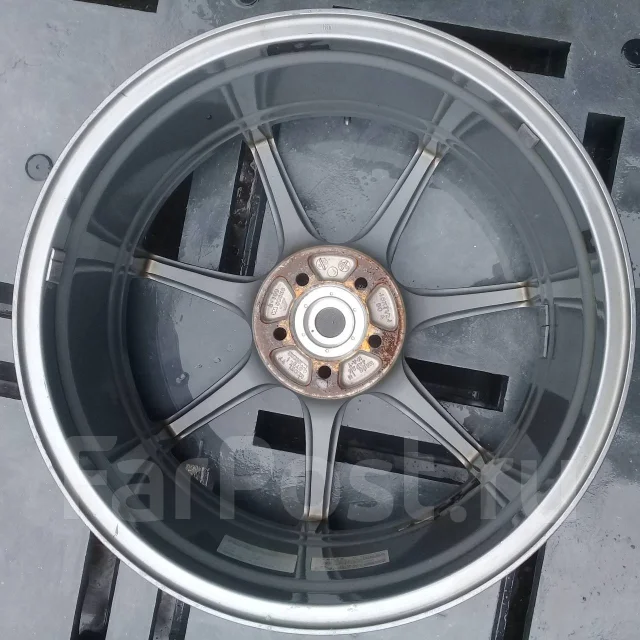 AVS Model T7. 7.5x18", 5x100, ET50, �� 72���. ����