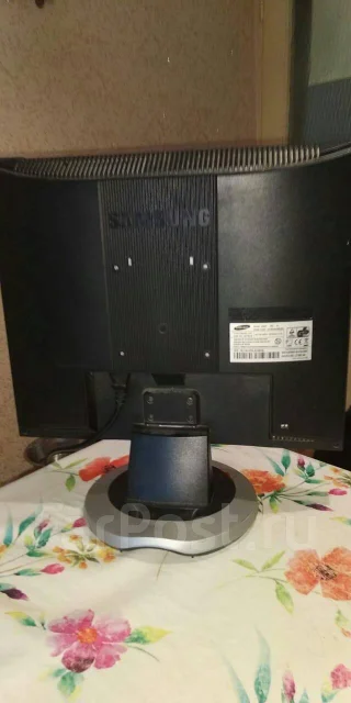Samsung. 21" ����