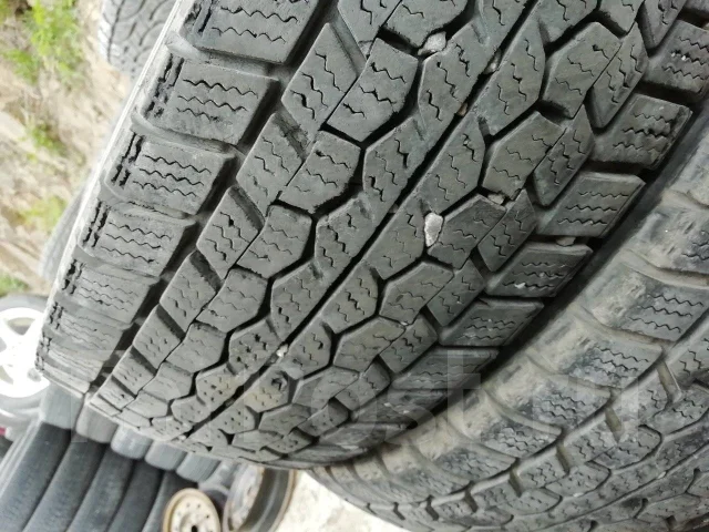 Dunlop Radial. �����������, �/�, ����� 40 % ����