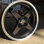 X-Race AF-08. 6.0x17", 4x98, ET35, �� 58,6���. ��� ����� �� ������ ����
