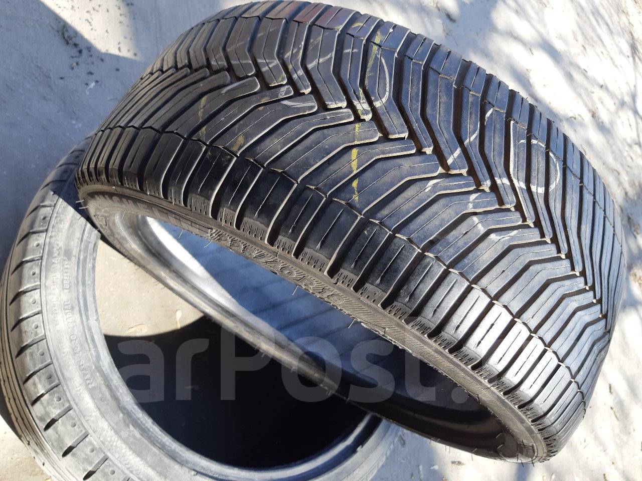 Мишлен новосибирск. Michelin CROSSCLIMATE 225/50 r17 98v. Мишлен кросс климат 225 40 18. Мишлен 225 50 17 лето. Шины Cross climate.