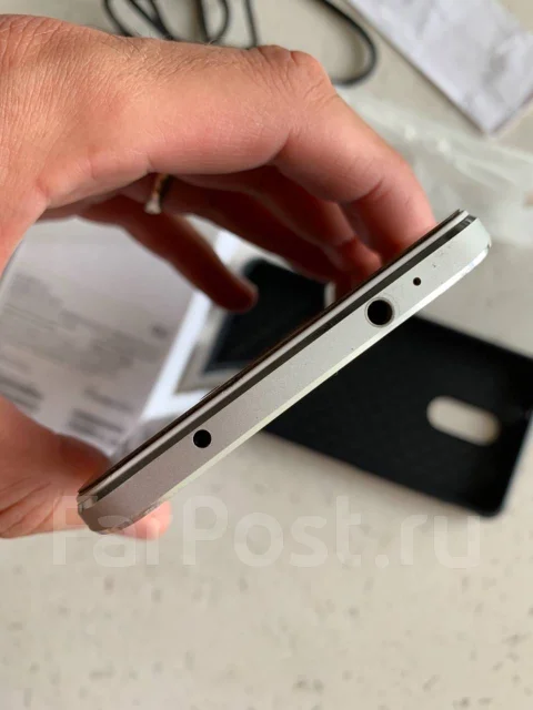 Xiaomi Redmi Pro. �/�, �����, �����������, 3G, 4G LTE, Dual-SIM ����