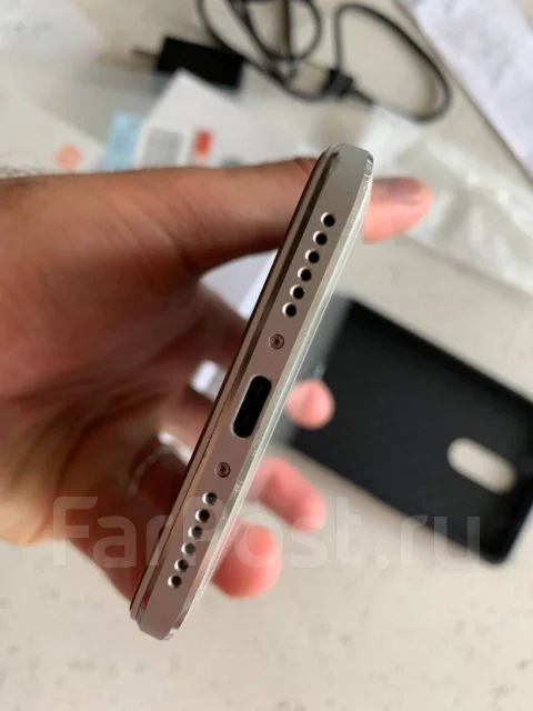 Xiaomi Redmi Pro. �/�, �����, �����������, 3G, 4G LTE, Dual-SIM ����