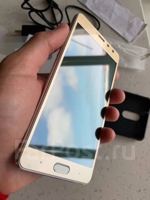 Xiaomi Redmi Pro. �/�, �����, �����������, 3G, 4G LTE, Dual-SIM ����