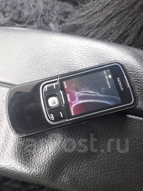 Nokia 8600 Luna. �/� ����