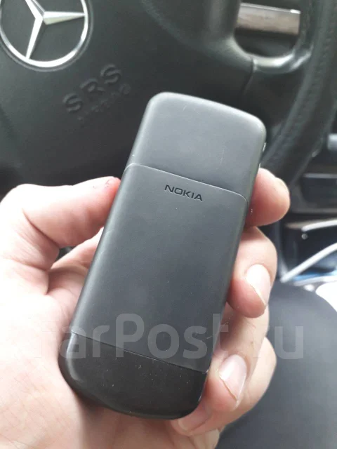 Nokia 8600 Luna. �/� ����