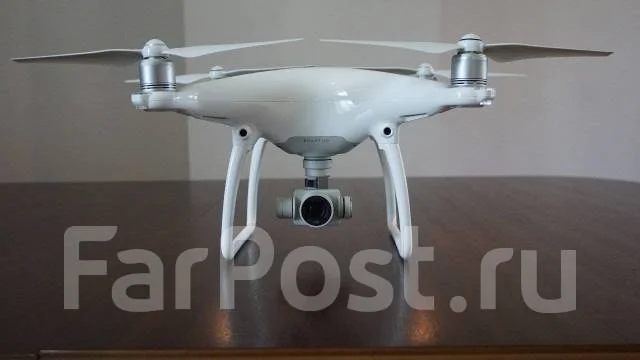 DJI Phantom 4 ����