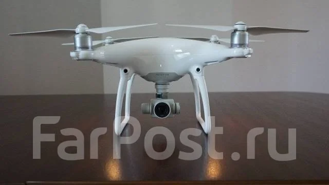 DJI Phantom 4 ����