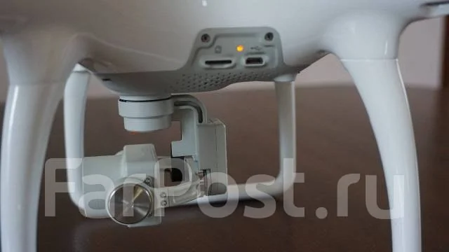 DJI Phantom 4 ����