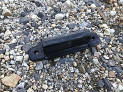 Кнопка открывания багажника. Toyota: ist, Prius C, Avensis, Corolla, Estima, Tarago, Isis, Corolla Rumion, Ractis, Prius a, Vitz, Voxy, Corolla Axio...