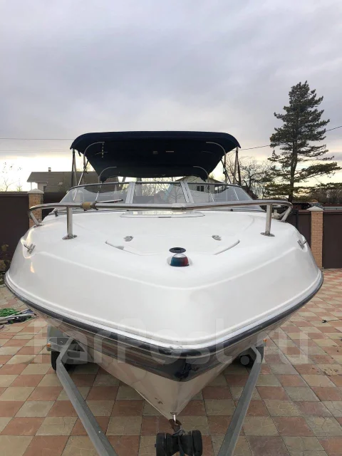 Four Winns. 1998 ��� ����
