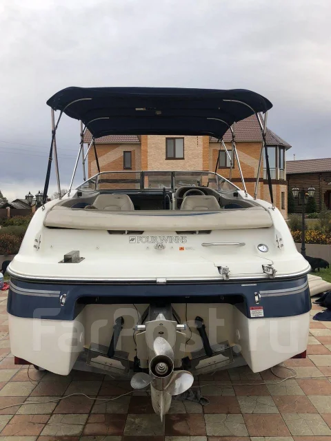 Four Winns. 1998 ��� ����