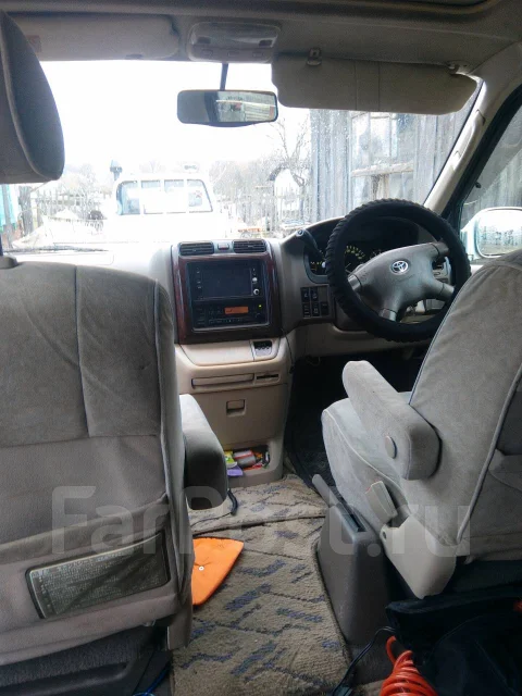 Toyota Granvia. �������, 4wd, 3.0 (140��.�.), ������, 180����. �� ����