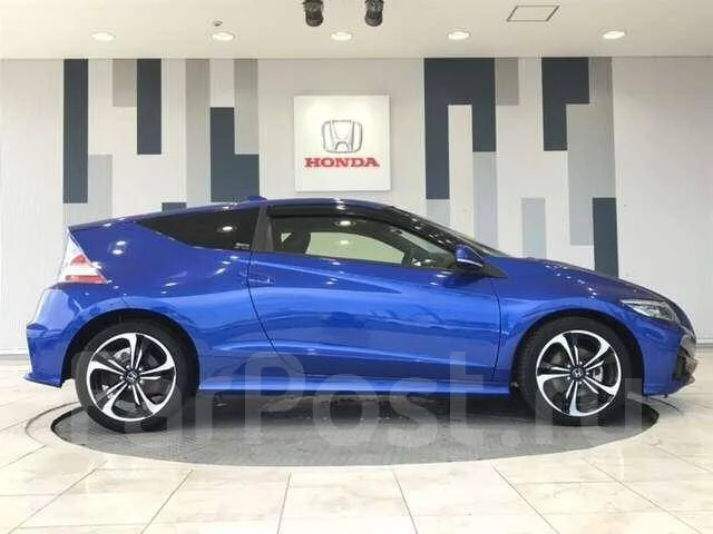 Honda CR-Z. ��������, ��������, 1.5 (118��.�.), ������, 56����. ��. ��� ����� �� ������������ ����