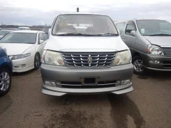 Toyota Grand Hiace ����