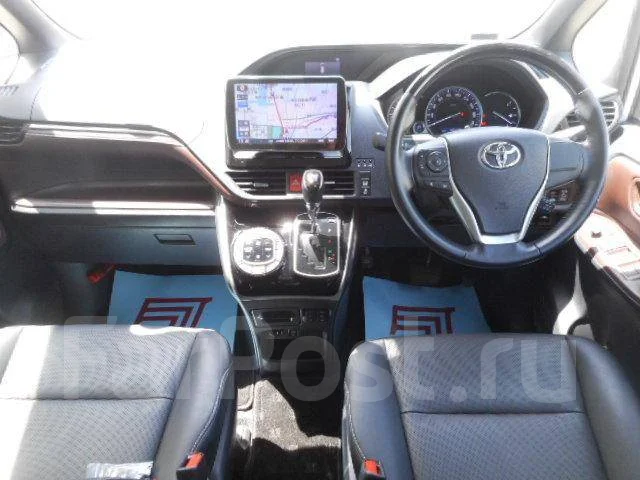 Toyota Esquire. ��������, ��������, 2.0 (152��.�.), ������, 46����. ��. ��� ����� �� ������������ ����