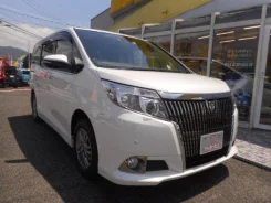 Toyota Esquire. ��������, ��������, 2.0 (152��.�.), ������, 46����. ��. ��� ����� �� ������������ ����