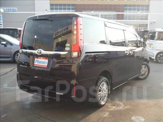 Toyota Esquire. ��������, ��������, 2.0 (152��.�.), ������, 56����. ��. ��� ����� �� ������������ ����
