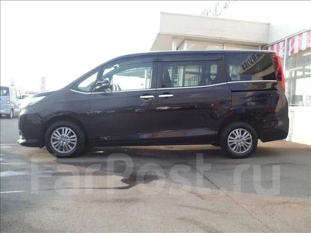 Toyota Esquire. ��������, ��������, 2.0 (152��.�.), ������, 56����. ��. ��� ����� �� ������������ ����