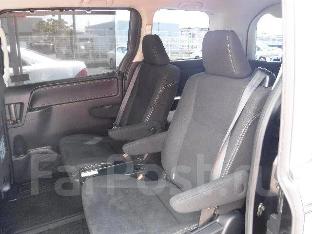 Toyota Esquire. ��������, ��������, 1.8 (152��.�.), ������, 56����. ��. ��� ����� �� ������������ ����