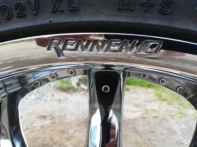 Rennen. 9.0/9.0x22", 5x114.3, ET18/28 ����