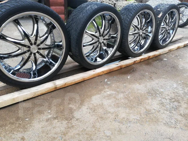 Rennen. 9.0/9.0x22", 5x114.3, ET18/28 ����