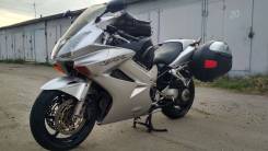 Honda VFR 800F. 800 куб. см., исправен, птс, без пробега