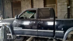Toyota Tundra ����