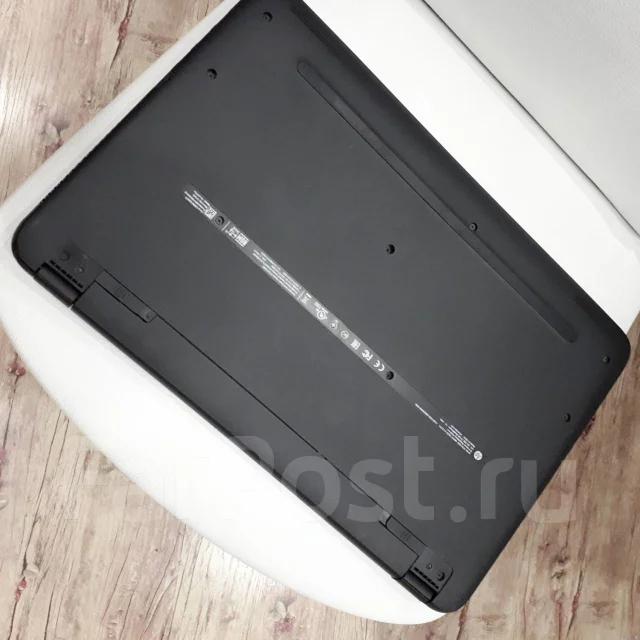 HP 15-ac679ur. 15.6", 1,6����, ��� 4 ��, ���� 500���, WiFi: 1, Bluetooth: 1, ����������� �� 7��. ����
