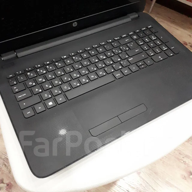 HP 15-ac679ur. 15.6", 1,6����, ��� 4 ��, ���� 500���, WiFi: 1, Bluetooth: 1, ����������� �� 7��. ����