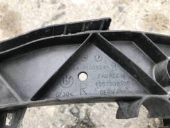 Кронштейн фары. BMW 1-Series, E81, E82, E87 Двигатели: N43B20, N46B20, N47D20T0