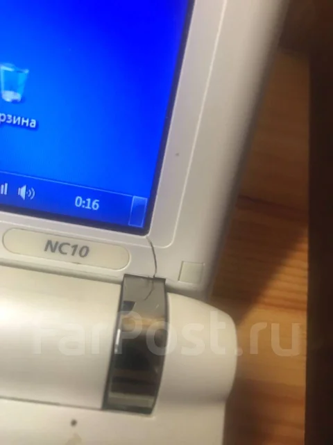 Samsung NC10. 10.1", 1,6����, ��� 512 ��, WiFi: 1, Bluetooth: 1, ����������� �� 3��. ����