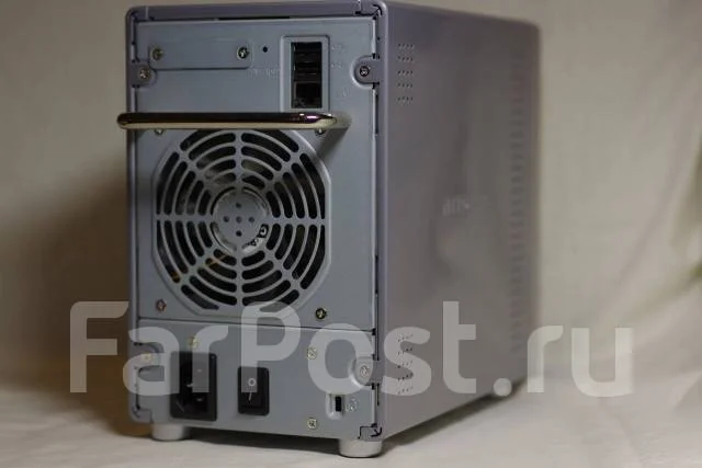 Сетевое хранилище (NAS, MediaServer) Netgear ReadyNas NV+ (RND4000 v3 ...