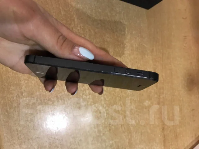 Apple iPhone 5. �/�, ������ ����
