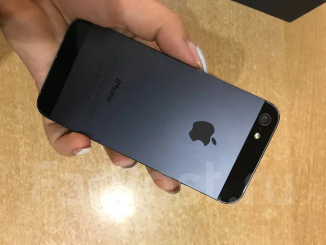 Apple iPhone 5. �/�, ������ ����