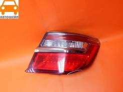 Фонарь правый Toyota Camry