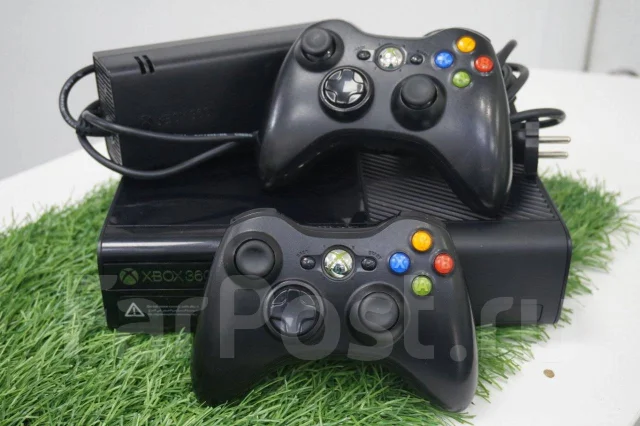 Microsoft Xbox 360 E ����