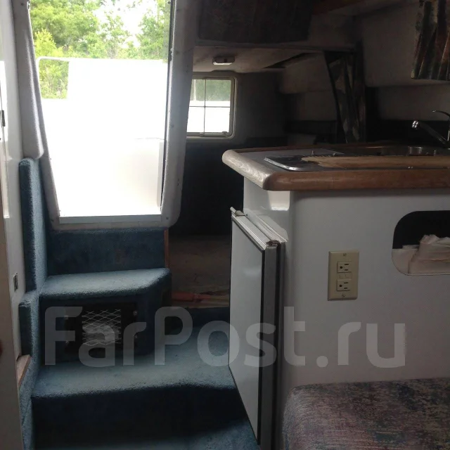Bayliner. 1991 ���, ����� 7,83��., ��������� ������������, 250��.�., ������ ����