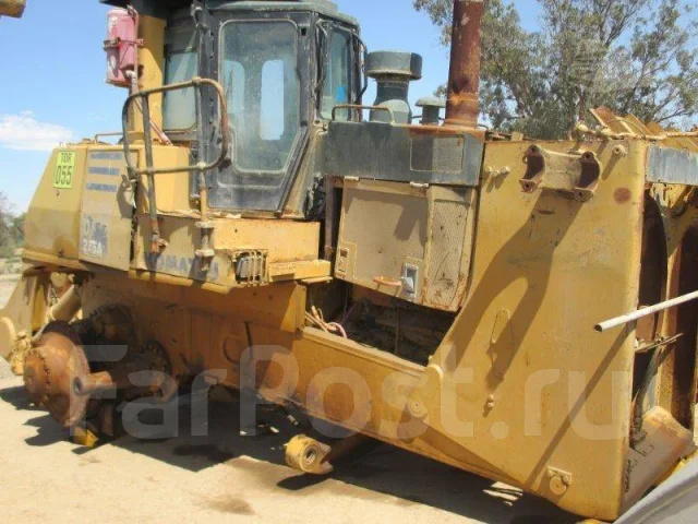 Komatsu D275A-5. . ��� ����� �� ���������� ����