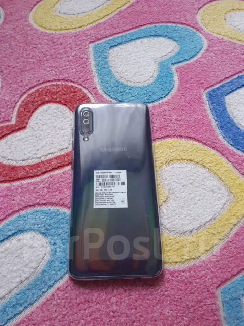 Samsung Galaxy A70. �/�, ������, 3G, 4G LTE, Dual-SIM ����