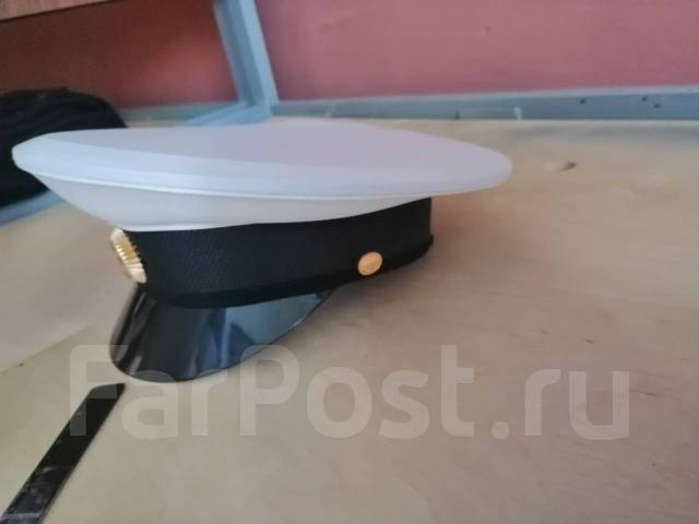 Фуражка белая ВМФ, новый, в наличии. Цена: 700₽ во Владивостоке